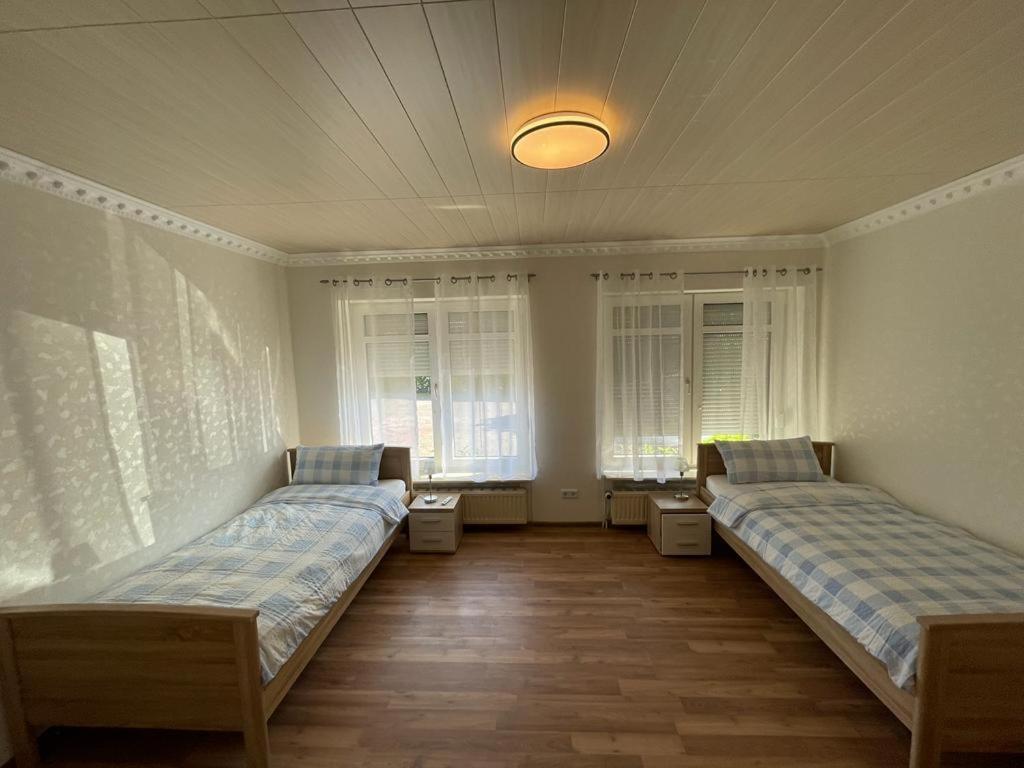 Ferienwohnung Lion Krummhörn Екстериор снимка