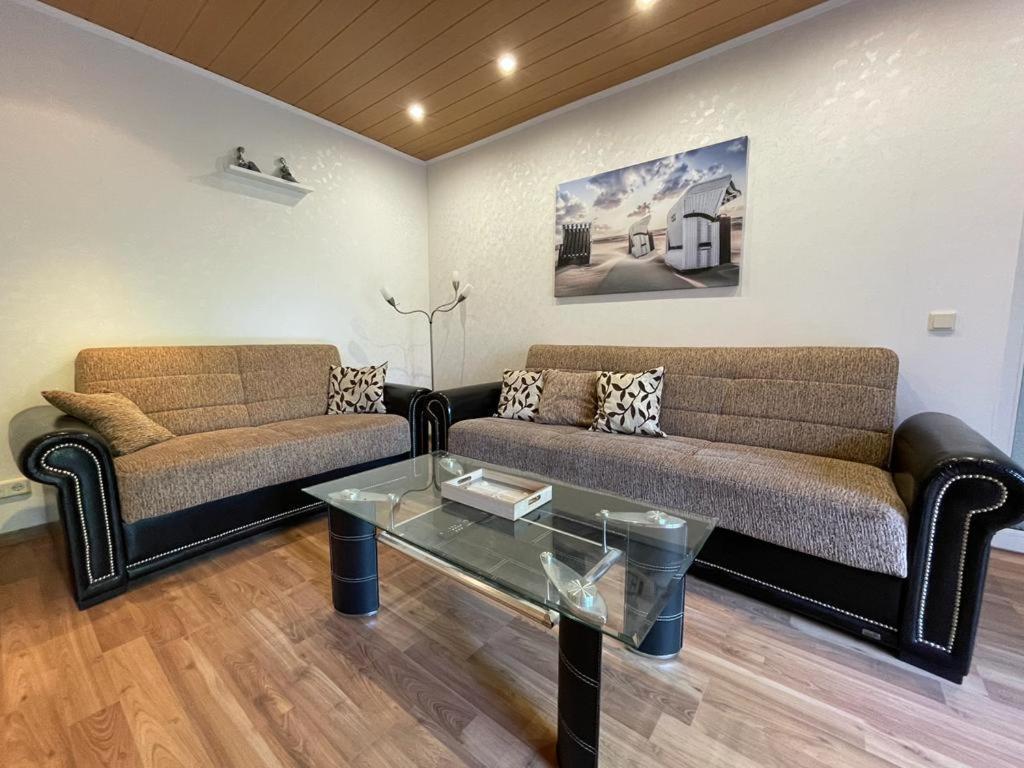 Ferienwohnung Lion Krummhörn Екстериор снимка